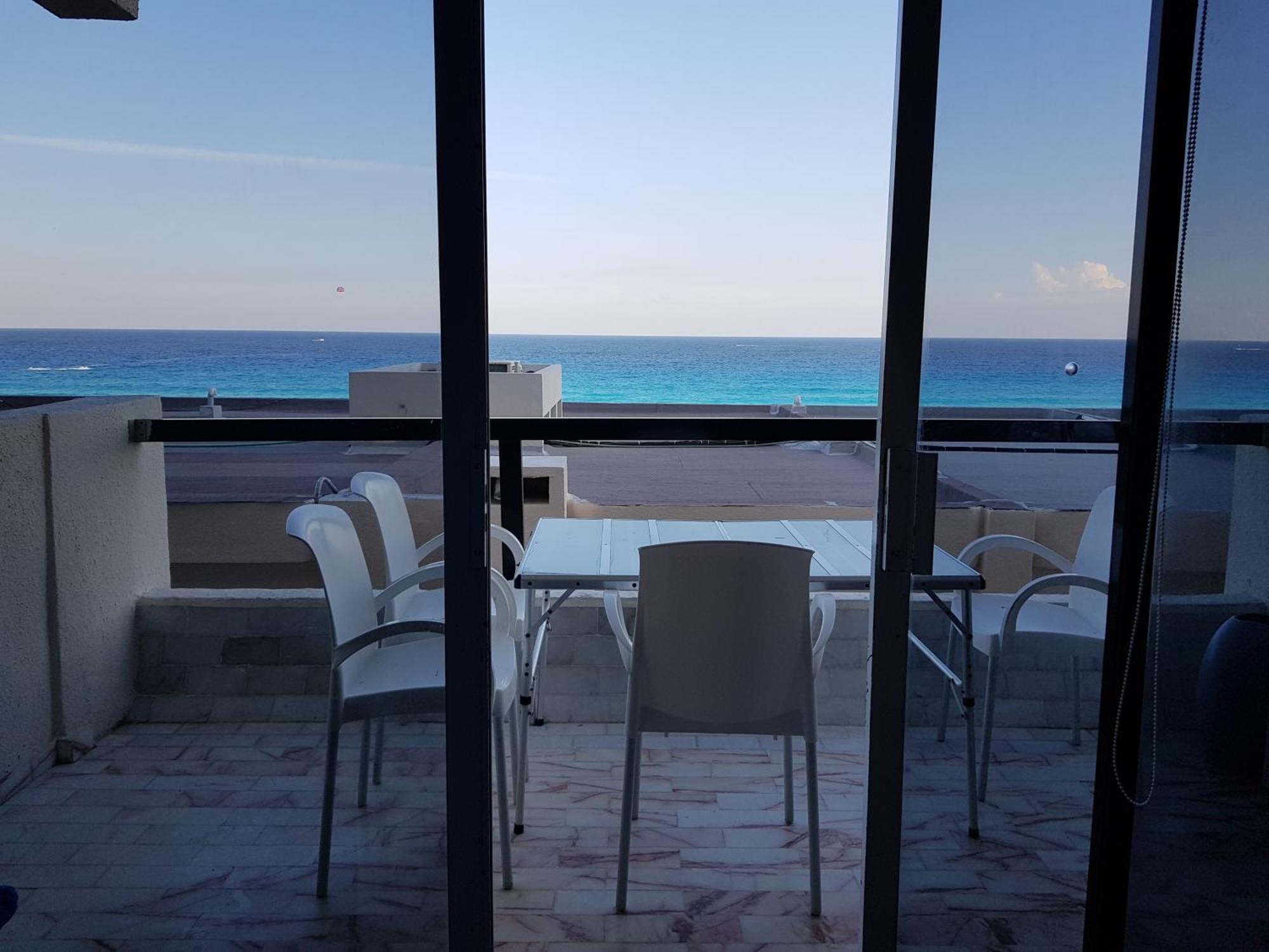 Marlin Turquesa Departamentos Frente Al Mar Lägenhet Cancún Exteriör bild